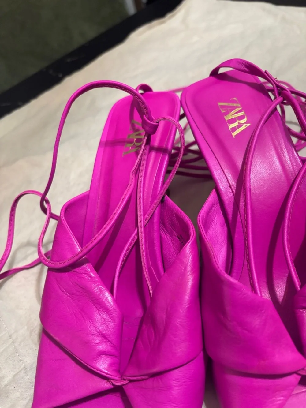 ZARA Hot Pink Twist Knot Lace-Up Sandals - Picture 2 of 7